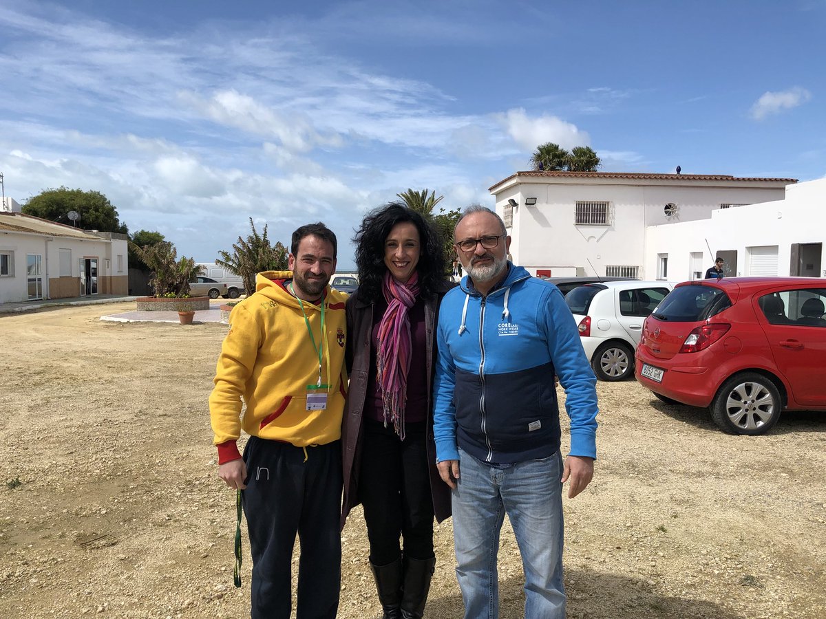 EsgrimaMaracena's tweet photo. Comenzamos la concentración #concentraciónfae2k18
#fencing #esgrima #scherma #escrime #esgrimaandaluza #cemgr https://t.co/MOto1w8r4q