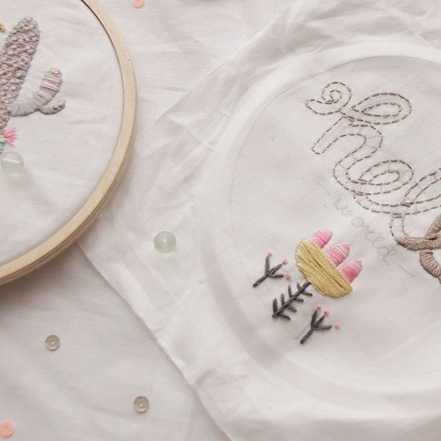 julia_artlair's tweet photo. Просто суббота, всем уютного настроения!
.
.
.
#sewing #modernsewing #art #handmade #sewingartist #вышивка #embroidery #handstich #needl... https://t.co/ObTJKuAzJd