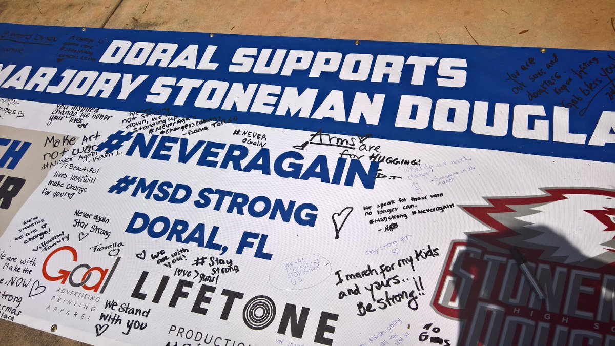 dgr00617's tweet photo. #NeverAgainMSD #NeverAgain #MSDStrong https://t.co/lgxrptIn5v