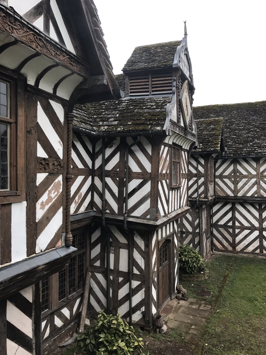 Having just spent the afternoon visiting the iconic timberframed Pitchford Hall on the @PitchfordEstate I can highly recommend visiting via @invitation2view The family provided a very insightful guided tour. Beautiful cantilever servant's staircase.