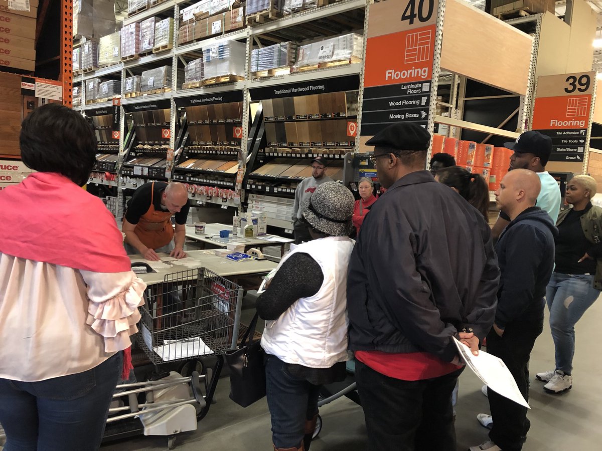 wilson_chelsy's tweet photo. Thank you to Scotty for teaching our how to install tile class! Customers are surely engaged! #OrangePromise #TileClass https://t.co/DstMsuqN2M