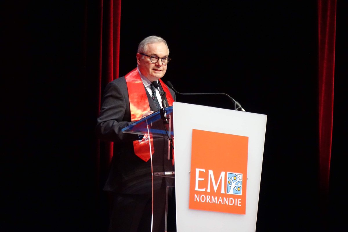 #RDD2018 « Vous avez la chance d’appartenir à une époque qui «attend de vous » de l’imagination et de l’innovation. Profitez-en ! Engagez-vous et faites bouger les lignes ! Réinventez l’existant avec cette belle énergie qui vous caractérise » JG BERNARD <a href="/EMNormandie/">EM Normandie Business School</a>