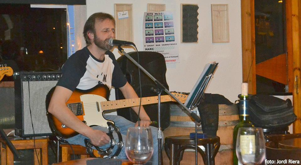efemefrankmoi's tweet photo. eFeMe (Frank Martínez&amp;Moi Vázque) in concert DAMUNT Vermuteria 23-03 @pedrosanchezp10 @pedrodemicheli1 @d_almas @ClaretKaru @paradabus @CulturaeMag @rockeando7 @CarlosKein7 @LArcMataro @musica_retweet @EL9NOU_VOr @xerigo67 @RadioGranollers https://t.co/iOMBNrkzXU