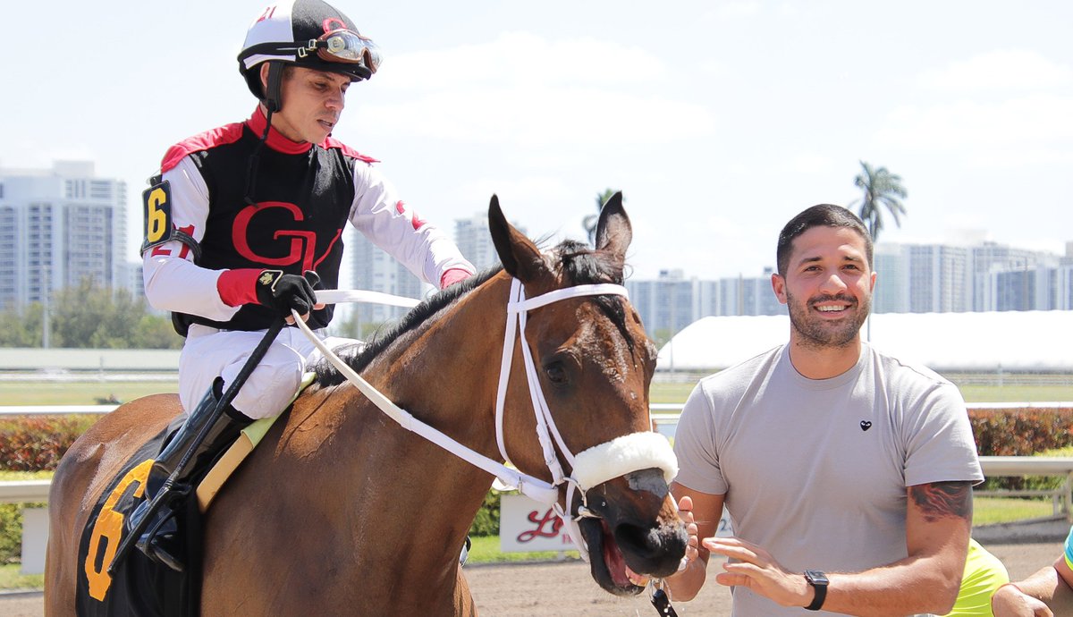 GulfstreamPark's tweet photo. Jai Blue, with @JaramilloJockey, romps in race 3 for trainer @ZerpaStable and owner @greivisvasquez.
#GulfstreamPark #ChampionshipMeet https://t.co/l0N0CnExfD