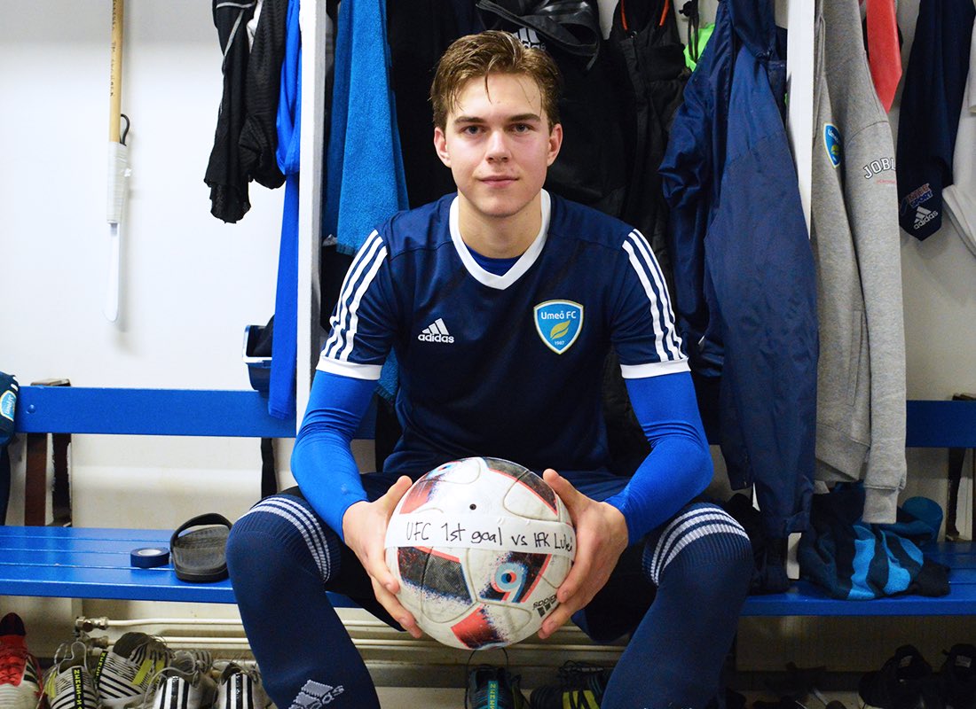 1️⃣⚽️ Första av många för Anton Eriksson!