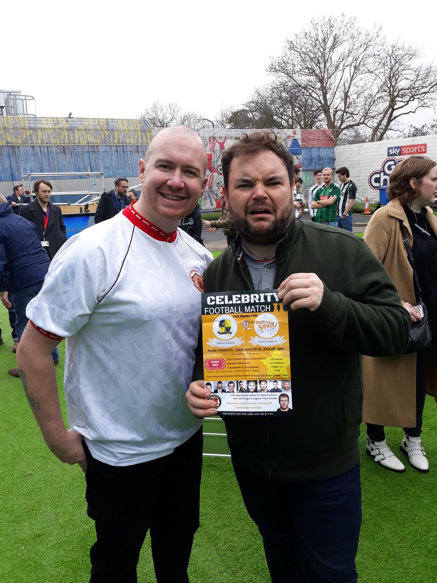 Great to meet <a href="/SoccerAM/">Soccer AM</a> &amp; <a href="/OUAS_CharityFC/">Sidley Charity FC</a> GK <a href="/LloydGriffith/">Lloyd Griffith</a> As you can tell he wasn't impressed his face is not on the Official Poster 🤣😉
Hopefully we will get the chance to score against the man himself on the big day #truegent #lloyd #salfordsaxons #ouas #23rdjune