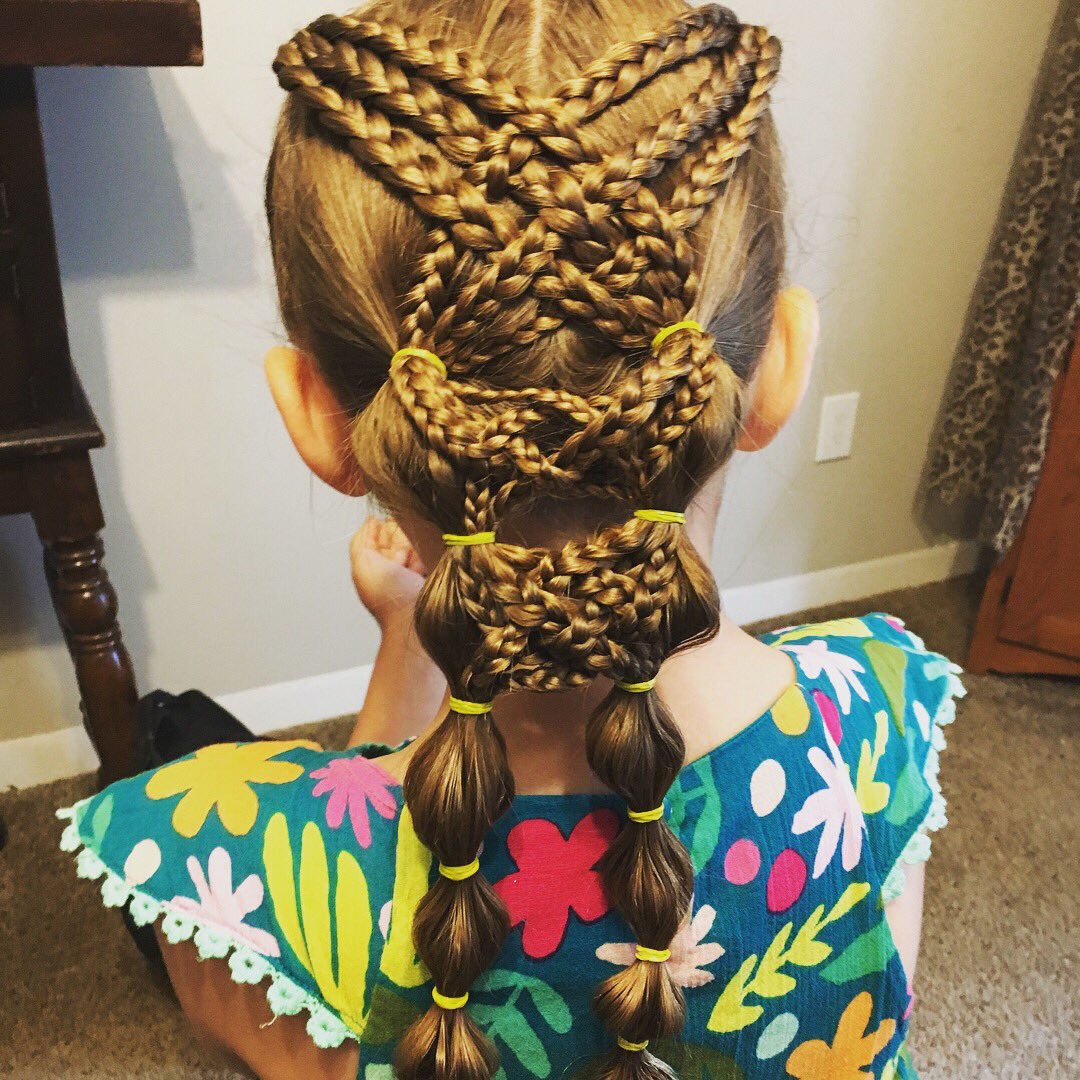 Silentkas's tweet image. Decided to try something a little more intricate today. #hairstyles #forgirls #microbraids #braids #bubblebraids