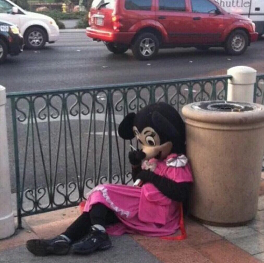 i feel so emotionless