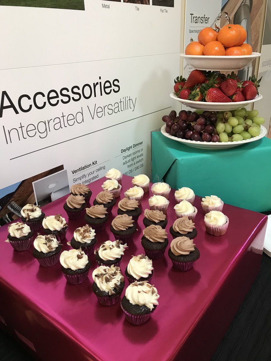 NWNaturalLight's tweet image. Showroom Open House today!!Celebrating with delish treats from @PCC love shopping local!