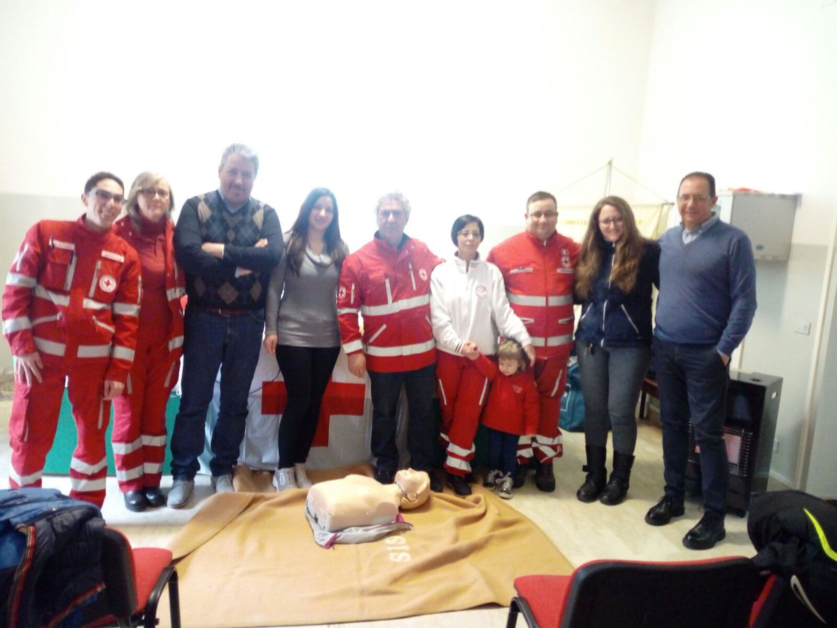 EnnaCri's tweet photo. Ancora #formazione presso la #crienna dove alcuni Direttori di Gara della Provincia di #Enna hanno superato con profitto il corso #Fulld a loro riservato. https://t.co/viVELwO7vd