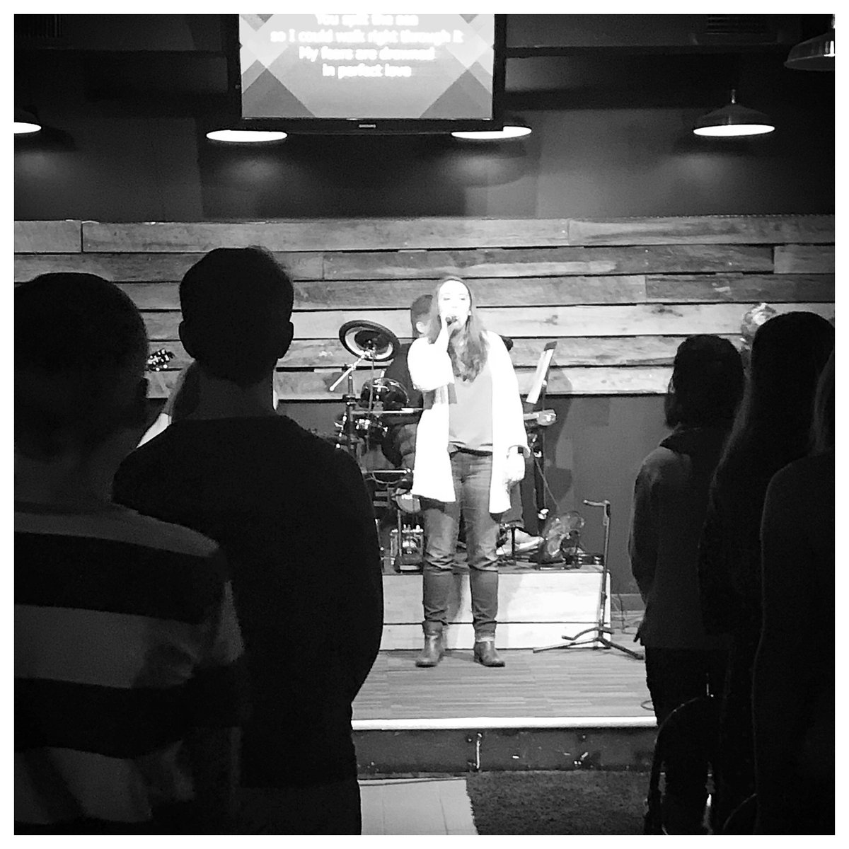 GroundedMiddle's tweet image. Come give God a HUGE shout out for an awesome week during Grounded Middle worship this Sunday morning at 10 &amp;amp; 11 am! See you there!