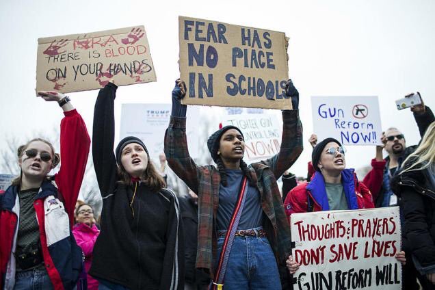 softsadsatan's tweet photo. MFOL signifies unity in children and adults all over, who simply want one thing - for no more people to lose their lives to guns, especially in schools. a sign can say a thousand words, but thousands marching together says even more. the time for change is NOW. #MarchForOurLives https://t.co/kJnIfDqKQn