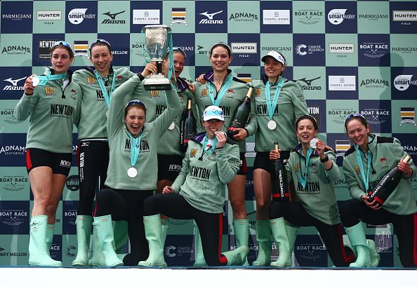 pulltogether's tweet image. Congratulations to @CUWBC on winning The 2018 @CR_UK Women's @theboatraces, commiserations to @OUWBCsquad but a valiant effort by both teams. #PullTogether