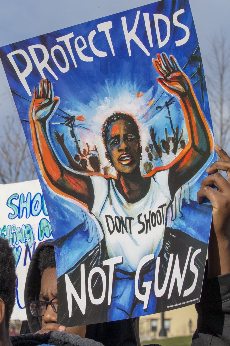 HuffPost's tweet photo. #MarchForOurLives 

📷: Astrid Riecken for HuffPost &amp; Getty Images https://t.co/4U0SlJ2mVh