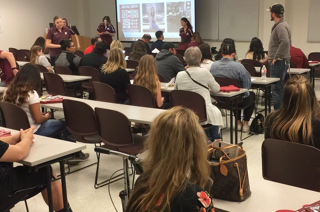WT_CONHS's tweet photo. #DiscoverWT was so much fun! Thanks for joining us, future buffs! https://t.co/xXnq839EZw