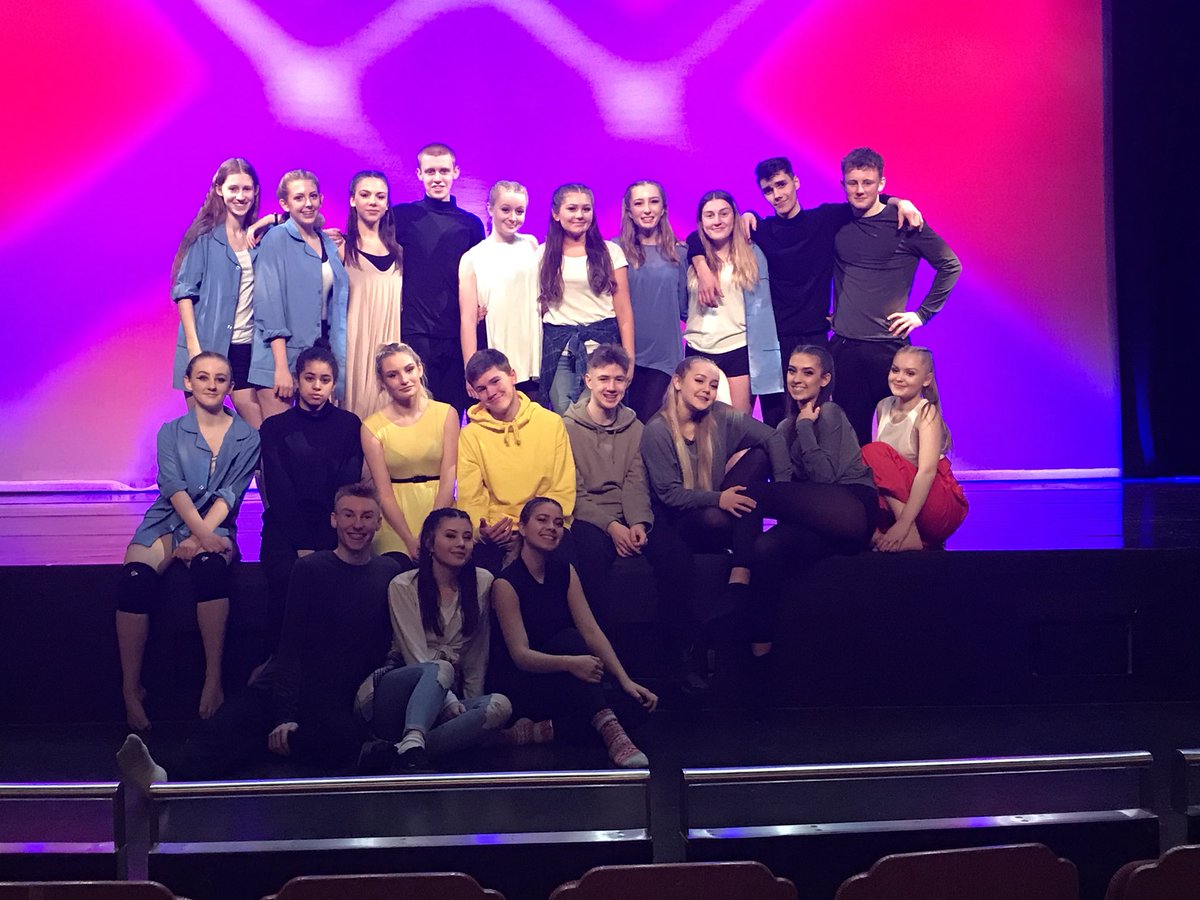 <a href="/MrsSampsonDSS/">Chloe Sampson</a> the AMAZING Dance Captains 2018 ready for their final Dance Show. You are all superb!!!