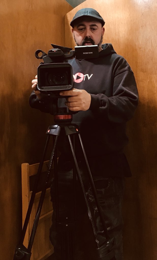 Lo estamos grabando todo, para que no te pierdas nada 👀🎬
<a href="/MenganosTV/">Menganos Producciones</a>