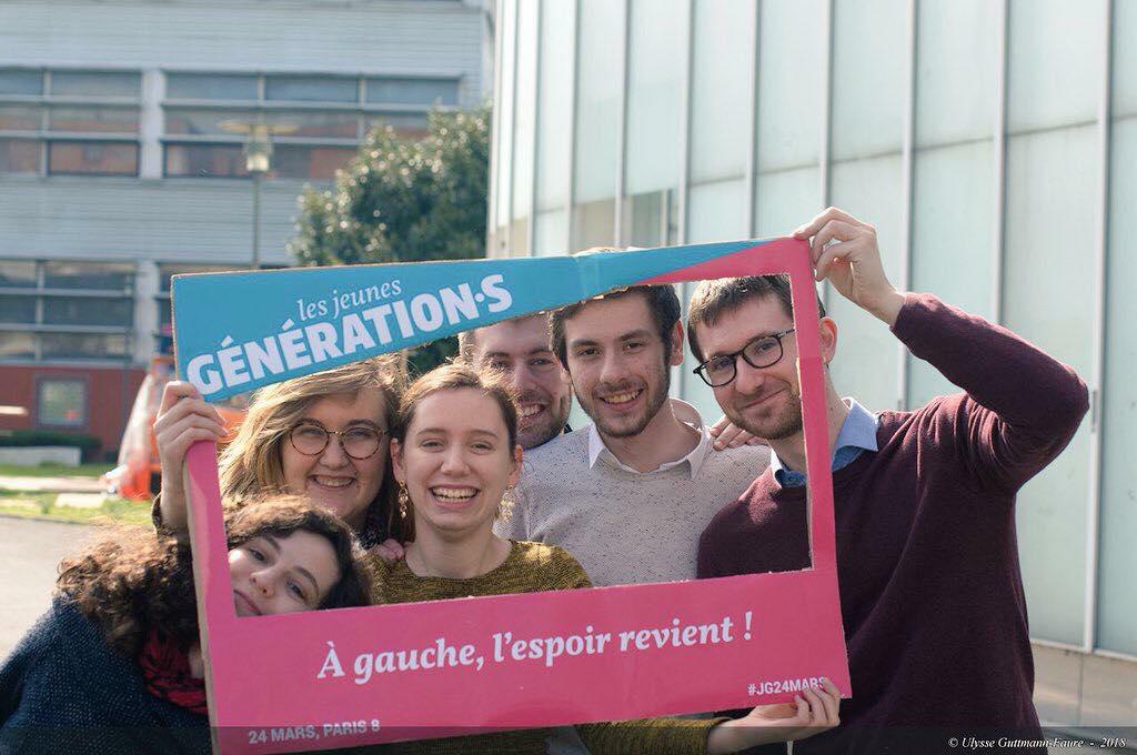 SaraMWaitzmann's tweet photo. Bon vent à l'ancienne présidente et à l'ancien SG des @JeunesSocialist chez @LesJeunesG ! Dommage votre coup est raté, vous partez seuls ! 

#MJSGate
#MJS https://t.co/t8KQ7DkwDD