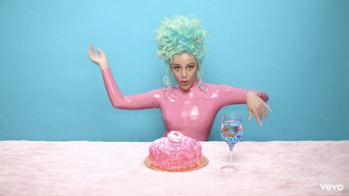 Doja Cat (@dojacat) is back and is here to STAY. 