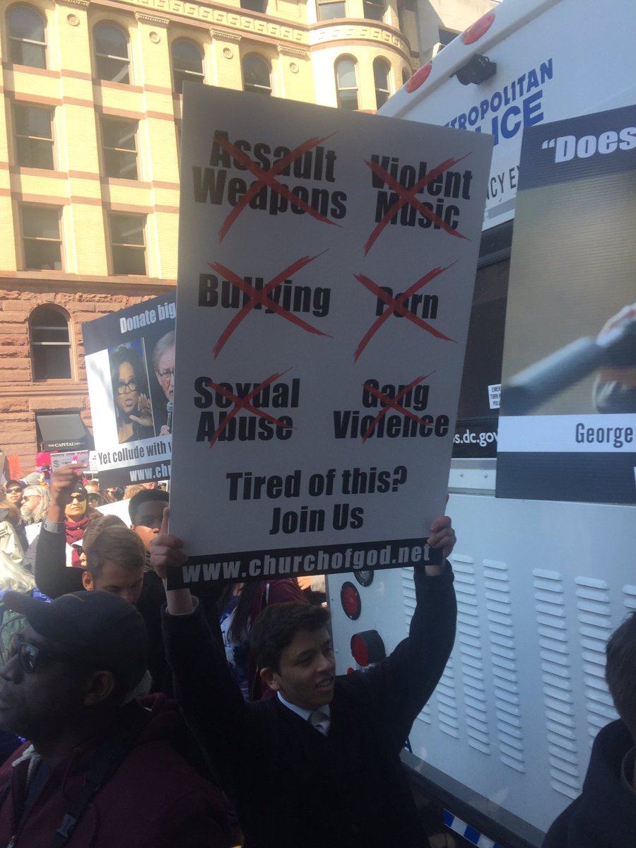 rabrazzak's tweet photo. Marching in Washington, DC at the #MarchForOurLives event. #EndGunViolence #RepealDickey #FundGunResearch #NeverAgain #DocForGunSense @drsforamerica https://t.co/VDJLTR9qFN