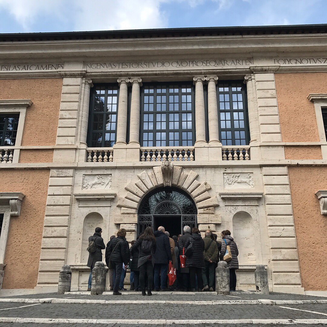 aurever's tweet photo. La primavera ha avuto inizio nel migliore dei modi. #GiornateFAI
👉 Villa Massimo
👉 Villa Blanc
#GFPRoma #FAIRoma #FAILazio https://t.co/9GFK63i7Fo