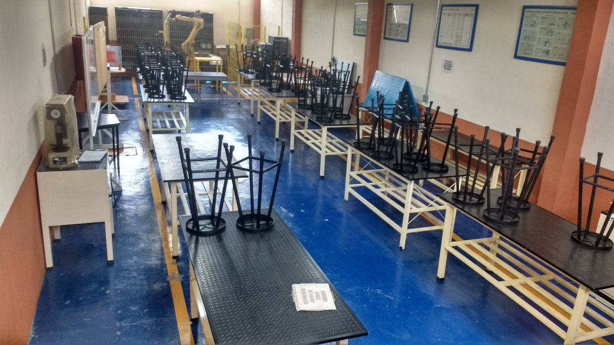 ingfcotorres's tweet photo. Celda de prácticas para la especialidad de Producción Industrial @CETis048 @SEducacionCoah https://t.co/36C7FpOOM7