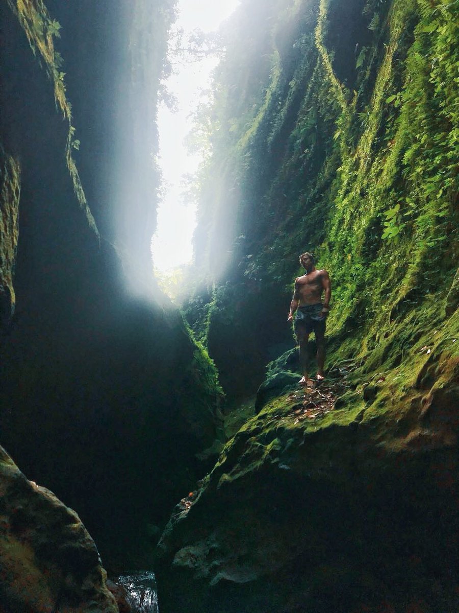 Leo_ETIENNE0's tweet photo. Good time exploring Martinique’s rivers 🏞. Such a great place !! 
Heading to Barbados tomorrow for the next QS!  
#river #martinique #carribean https://t.co/TnFT2ndJux