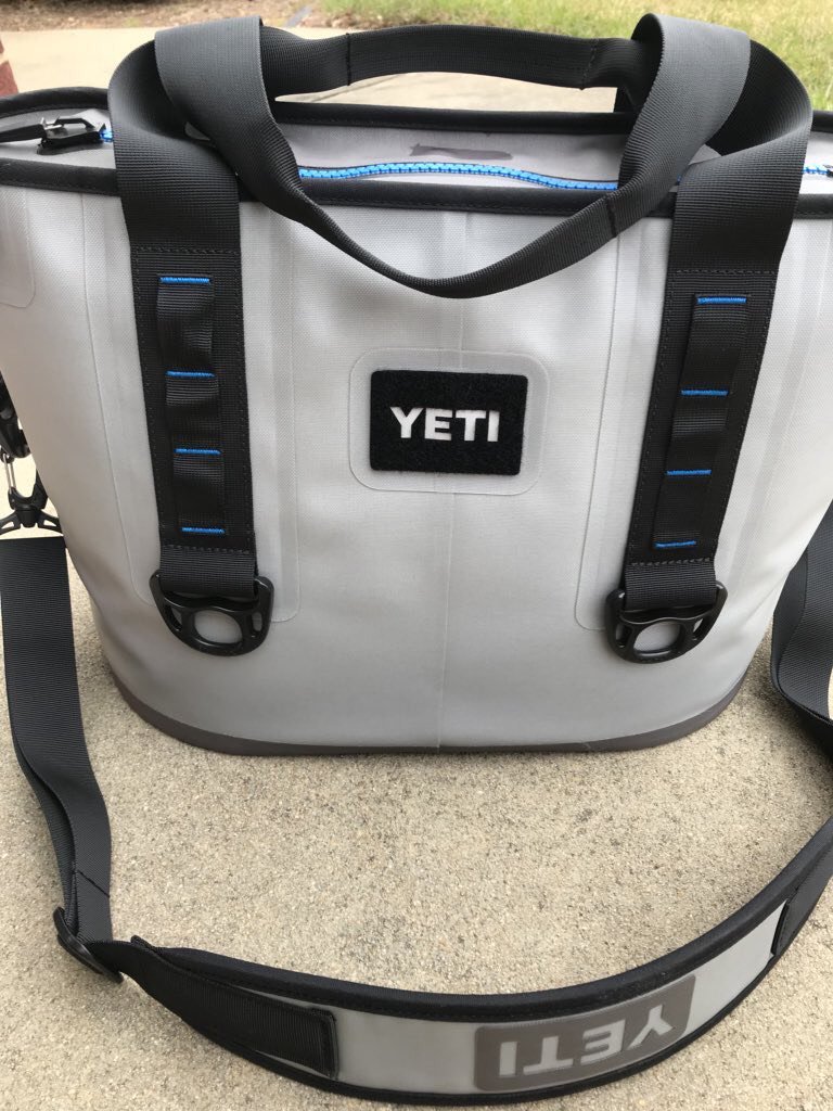 eboppterp's tweet photo. Raffling off a Yeti Hopper 20 (plus 2 ice packs) $10 per entry with proceeds going to team Endure 4 a Cure's Leukemia and Lymphoma Society MOTY campaign. Enter to win today by sending $ to PayPal scca0129@yahoo.com. We will draw next Sunday provided 25 tickets are sold. #LLSMWOTY https://t.co/5oA9J3BPtR