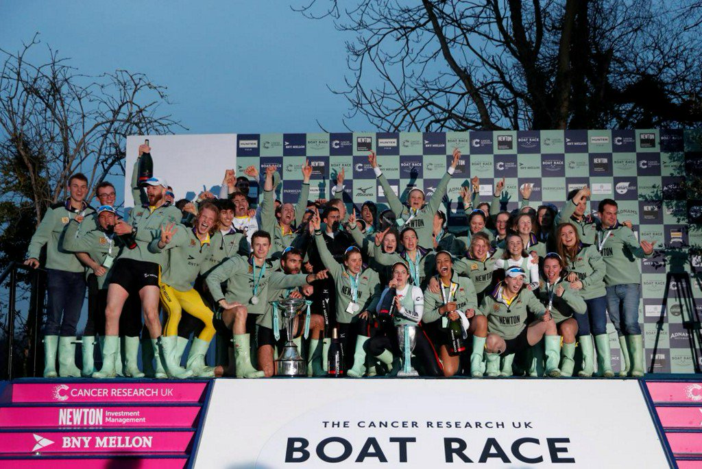 Reuters's tweet photo. Cambridge dominate Oxford in 164th boat race https://t.co/5yLVYE3uAl https://t.co/DPLvUcobek