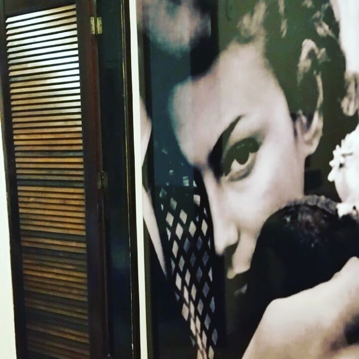 estillo_digital's tweet photo. Nossa cliente Helena mandou as fotos do nosso trabalho na casa dela, ficou show, só temos a agradecer! Você também tem um de nossos quadros, mosaicos, placas ou adesivos? Mande pra gente, ficaremos muito felizes em mostrar os resultados!!! #vempraca #estillodigital https://t.co/hDRmsuFVYk