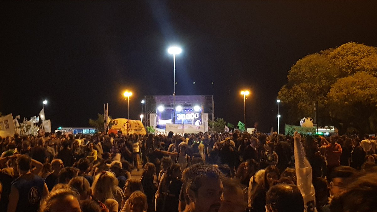 MovSindicalRos's tweet photo. #24M
#NuncaMas 
#MSRPresente 
✊✊✊❤❤❤✌✌✌ https://t.co/Sk7KT7xk1M