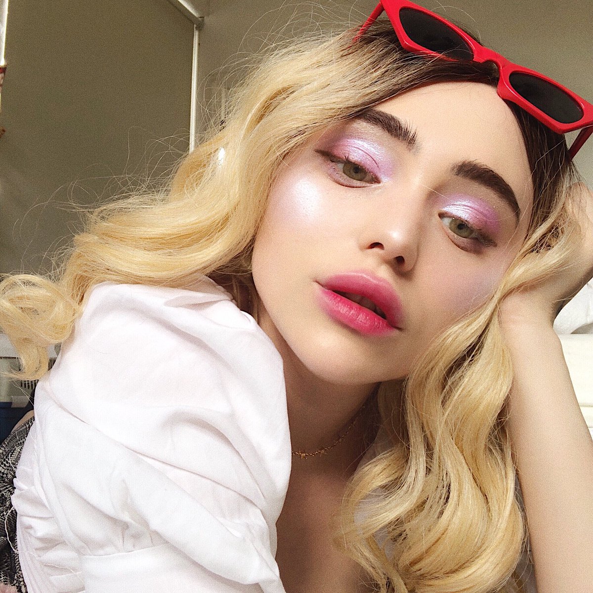 Change me at all cost,
Starlight is star-crossed.
Take me so breathless,
We could be reckless.