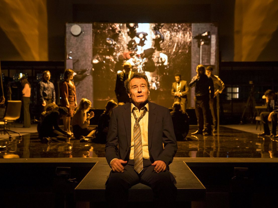 StageTalkUK's tweet image. A stunning final performance as Ivo Van Hove's #ntNetwork plays its final show tonight at the @NationalTheatre with @BryanCranston, #MichelleDockery, @djhenshall, Michael Elwyn, @richard_cordery, @carolinefaber and @ijdrysdale.  #ntNetwork