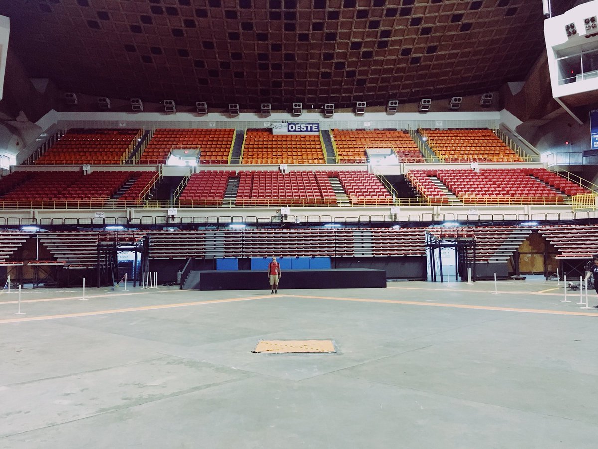 juventudvibraco's tweet photo. Estamos listos para hacer volar tu imaginación en el musical “This Is The Greatest Show” ✨🎶🎩 inspirado en la película “The Greatest Showman” https://t.co/6MIQKRxzmh