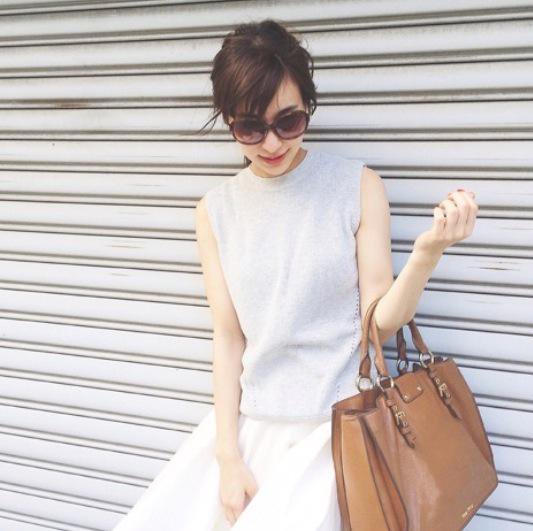 modelosharecode's tweet image. 【瀬戸晴加】
ニットベスト→UNRELISH
スカート→SLY
シューズ→UNRELISH
バッグ→miumiu
サングラス→chloe

真似したいと思ったらRT♡