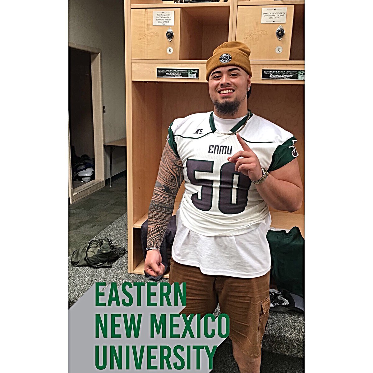 Treasmoov's tweet image. Big s/o to @_benlangford @CoachRiz @ChevyMikaele for showing me what’s @ENMUFootball all about 📍🏈💰 #OfficialVisit #50Problems #Blessed