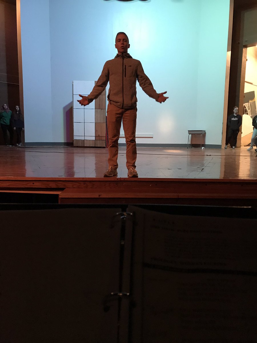 csdramaclub's tweet photo. Micah bringing Willy Wonka to life. #BlazerPride #cshswillywonka https://t.co/VFlmUzH7r4