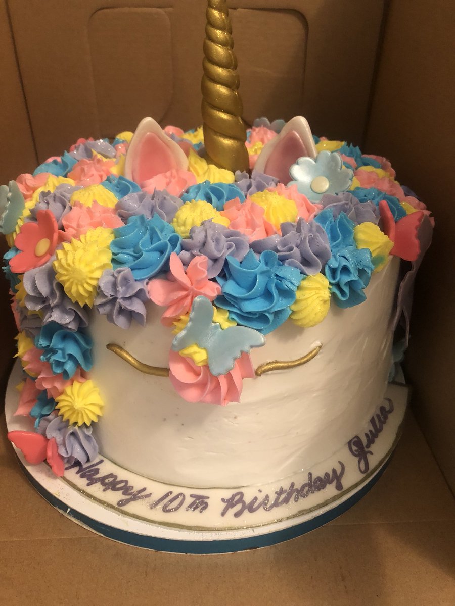 the_bakers_in's tweet photo. 8 inch Full Floral Unicorn Cake with https://t.co/1KkXwTLXim #unicorn #unicorncake #cake #floral #fantasy #mystical #beautiful #beauty #birthdaycake #party #foodie #foodies #Foodiechats #sweets #cakedecorating #pastel #bakery #treats #BlackOwned #sogood #fun #enjoy #thiscake https://t.co/mOi49VQivP