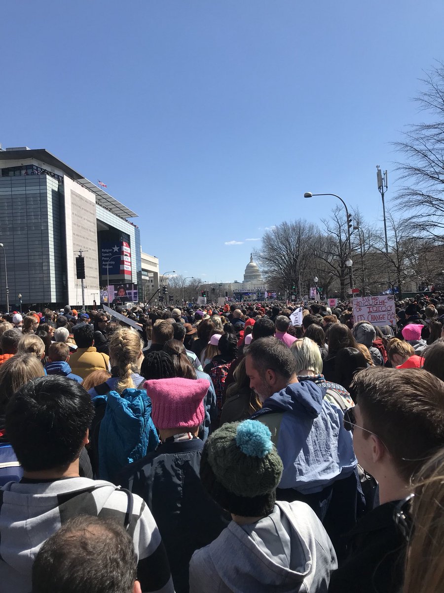 MissBrashear's tweet photo. Let’s march! #MarchForOurLivesdc https://t.co/TAZ3HHCxl1