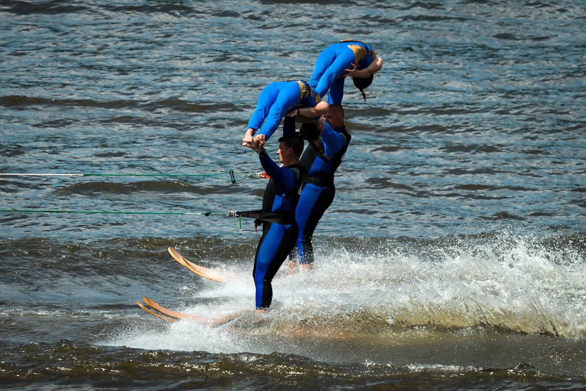 Ski_Sprites's tweet photo. Before we learn how to do this on water we need to learn to do this on land! Join us tomorrow (Sunday March 25th) at 6pm for a land practice at Altoona Elementary School! Message us on Facebook for details! ALL ARE WELCOME 😀 #skisprites #showski #drylands https://t.co/NT0ZErisGm