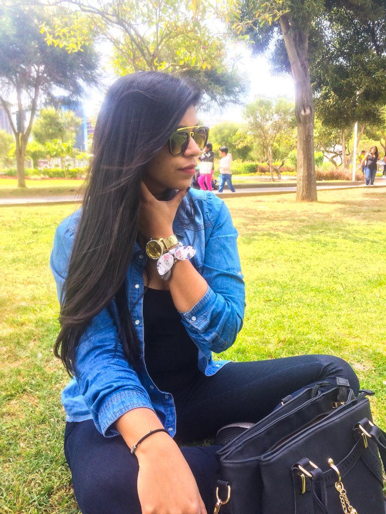 mmmaaarvi's tweet photo. ✌🏼👸🏻🌷 https://t.co/U3IAIS448V