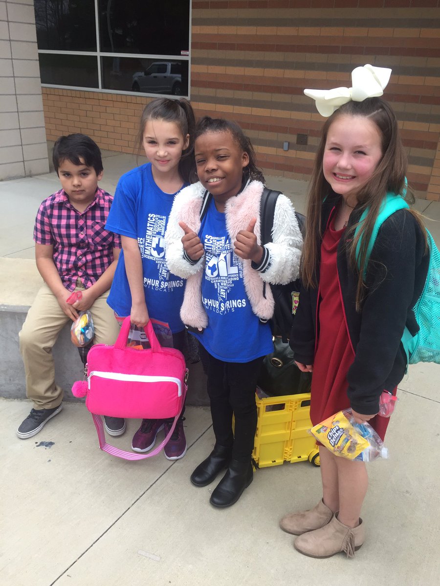 mrs_bhicks's tweet photo. Proud of these storytellers! #wearesses https://t.co/0ovFeOu5U5