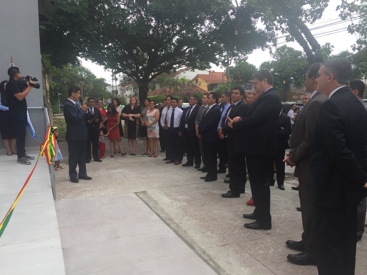 Waldhemir's tweet photo. Se inaugura el edificio OYIM en Santa CRuz de la Sierra https://t.co/psN0B3oYrZ