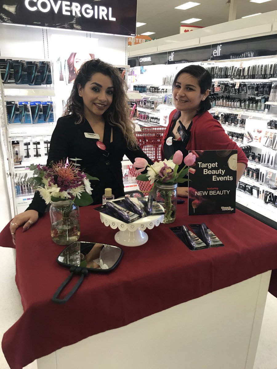 Stop by T1805 and ask our @BEAUTYteam1805 experts💅🏼Educating our guest about <a href="/LOrealUSA/">L'Oréal USA</a> Mascara 🧖🏻‍♀️🧖🏼‍♂️<a href="/KannonfromTGT/">Kannon Robbins</a>