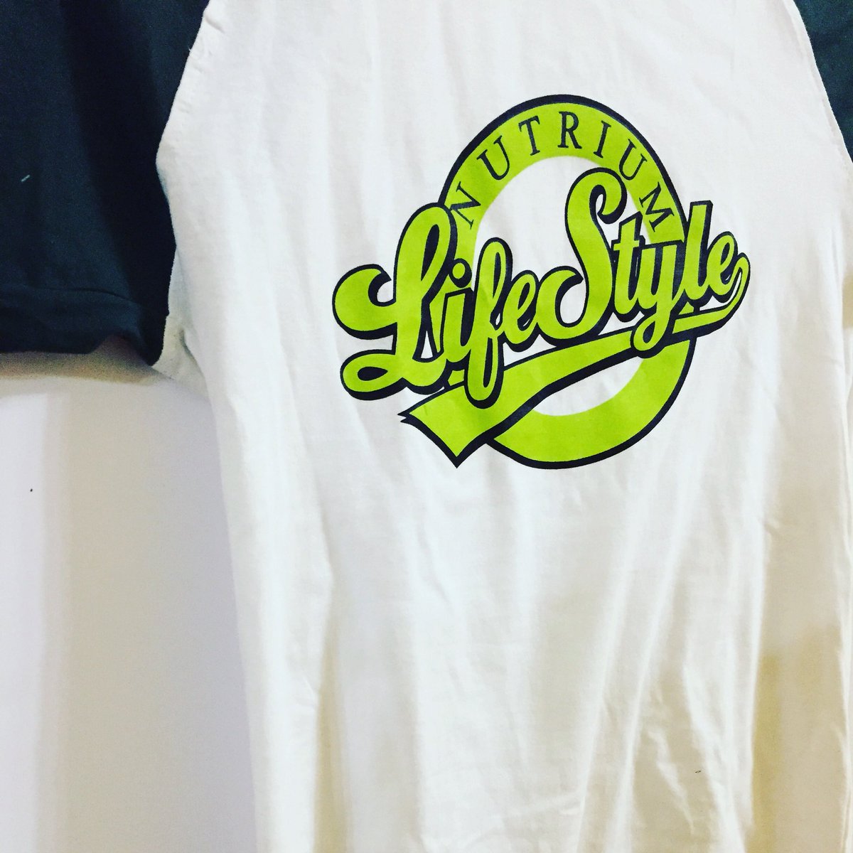 NutriumPFG's tweet photo. Que os parece la #camiseta de la #bolsadelcorredor de este año?
#NutriumLifeStyle
#crossnutrium #marchanutrium #nutriciondeportiva #deporte #trail #trailrunning #lagunilla #LaRioja https://t.co/6rOc7YenMR