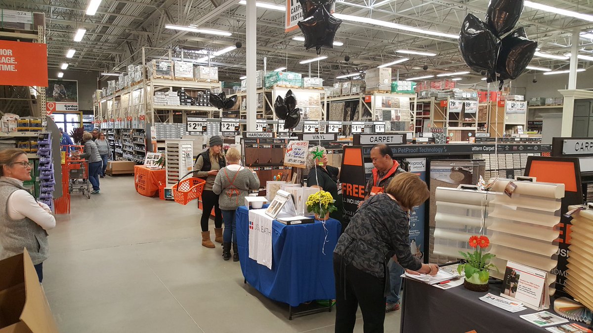 Driving leads at the Services Event at 3313! #3313DreamTeam #LeadsInSalesWin <a href="/Alan_3313/">Alan Lapasaran</a> @DSMAaronRNO @THD_SteveMitch