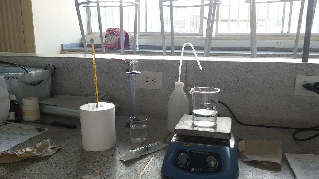 micaneiva's tweet photo. Laboratorio de Fisicoquimica en el CCAV Neiva, hoy primer dia de práctica @ECBTI_Neiva @cienciasunad https://t.co/q81BWe7Xj9
