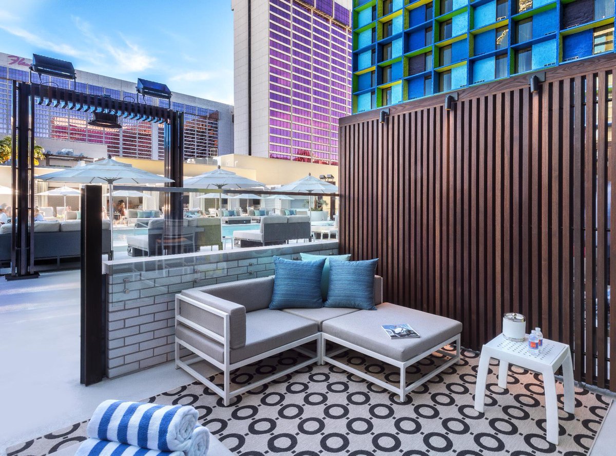 TheLINQ's tweet photo. Cabana room patios put you smack-dab in the middle of the pool action. #LINQPool https://t.co/KkHXIWdBye https://t.co/bHCWn06Caz