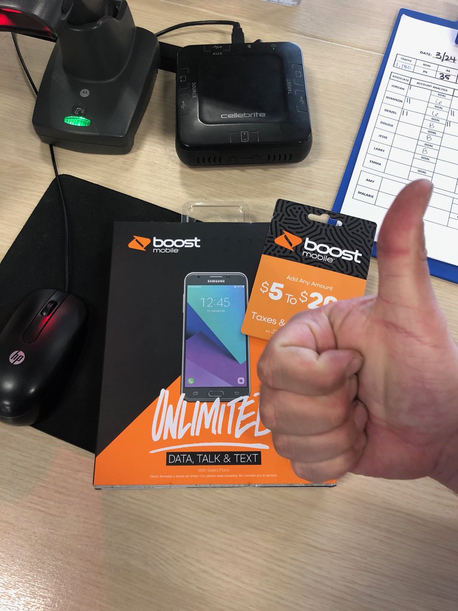 Look, a Sprint starter pack! One New Boost going out the door. Thank you BBY 612. #sprintsaturday #RockYour Refund @SprintSouth <a href="/todd_margavio/">todd margavio</a>