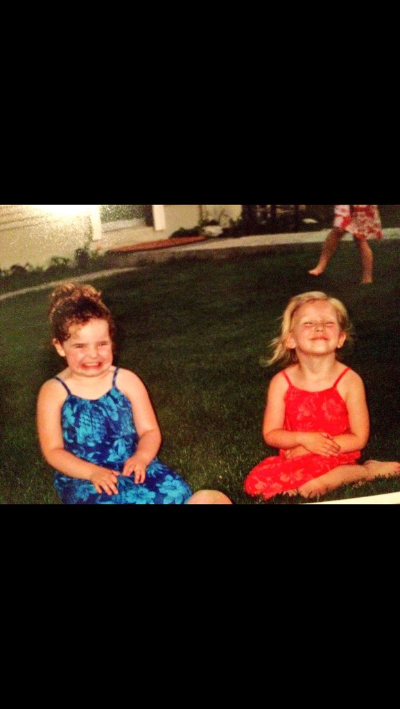 bustyblossom's tweet photo. Happy birthday to my day one ❤️❤️❤️❤️❤️❤️❤️❤️❤️ @MChornyak https://t.co/cHS9p994GE